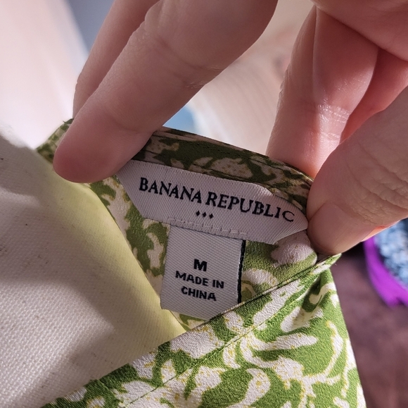 Banana Republic Green Floral Peplum Top - Picture 8 of 9